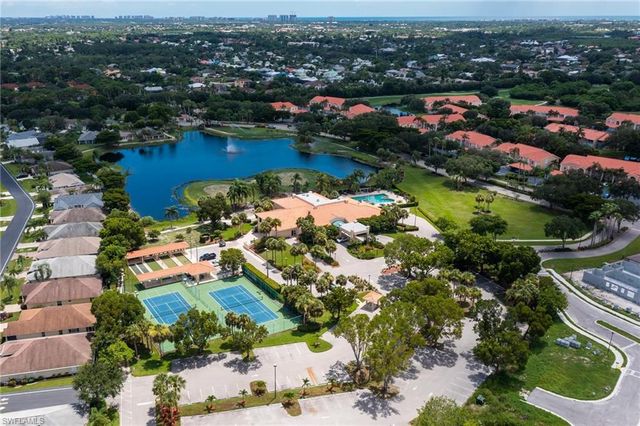26740 Rosewood Pointe LN 101, Bonita Springs, FL 34135