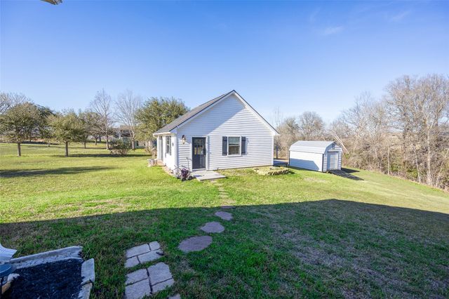 2701 Bluebonnet Boulevard, Brenham, TX 77833