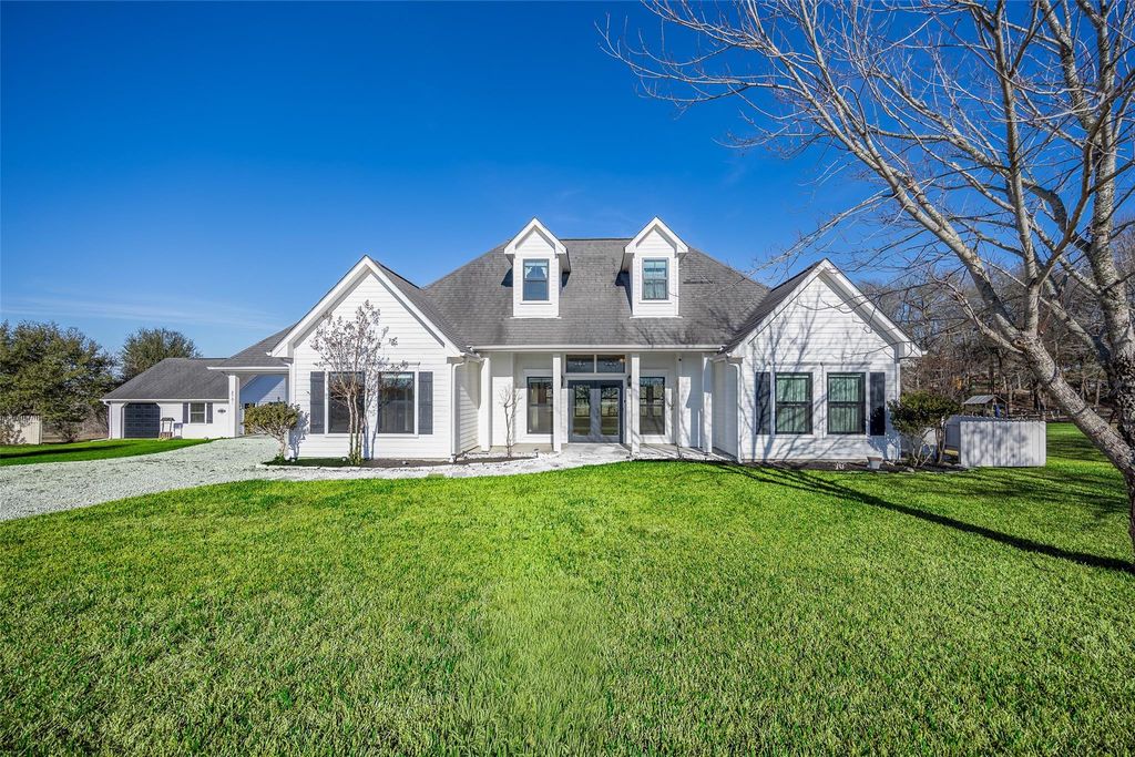 2701 Bluebonnet Boulevard, Brenham, TX 77833