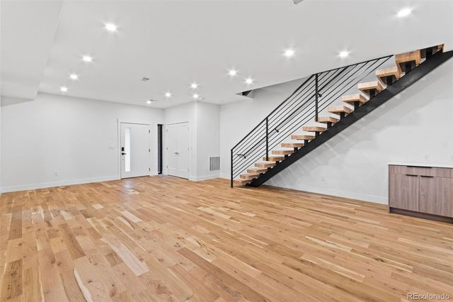 1446 Stuart Street, Denver, CO 80204