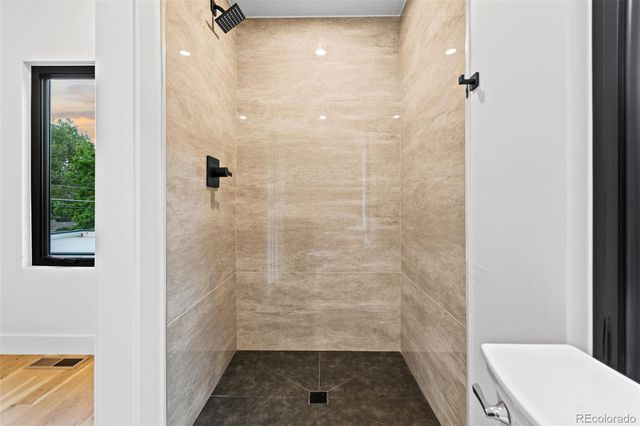 1446 Stuart Street, Denver, CO 80204