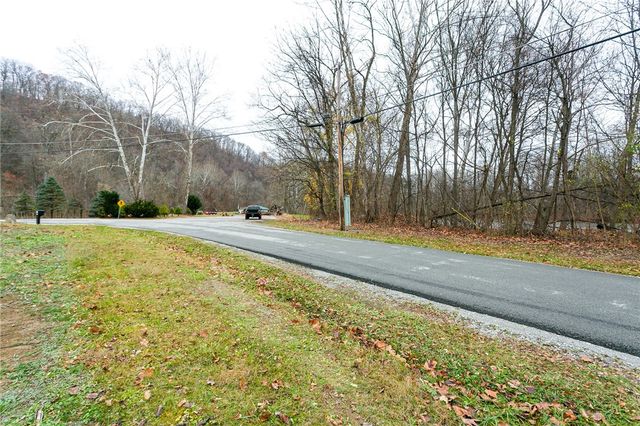 TR495 River Rd, Perryopolis, PA 15473