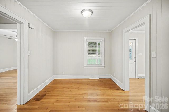 704 1st Avenue Place NE, Conover, NC 28613
