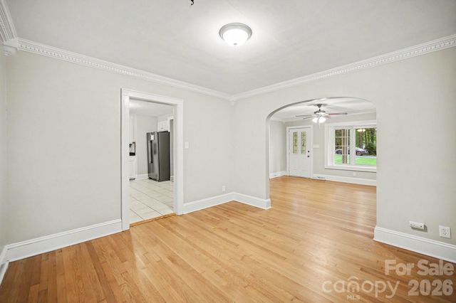 704 1st Avenue Place NE, Conover, NC 28613