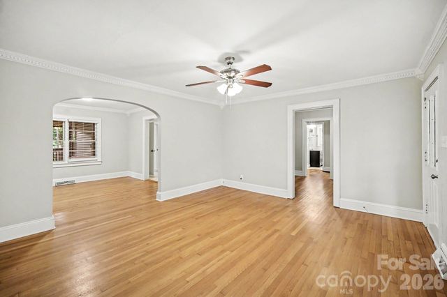 704 1st Avenue Place NE, Conover, NC 28613