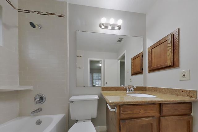 8559 Spring Green Drive, Houston, TX 77095