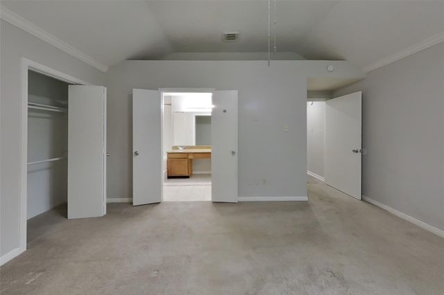 8559 Spring Green Drive, Houston, TX 77095