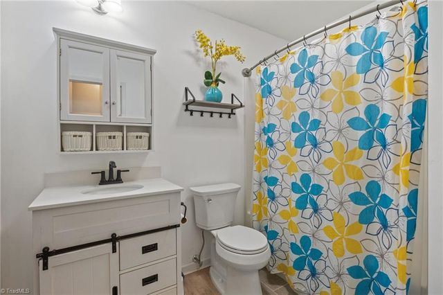 20 Collin Lane, Thomasville, NC 27360