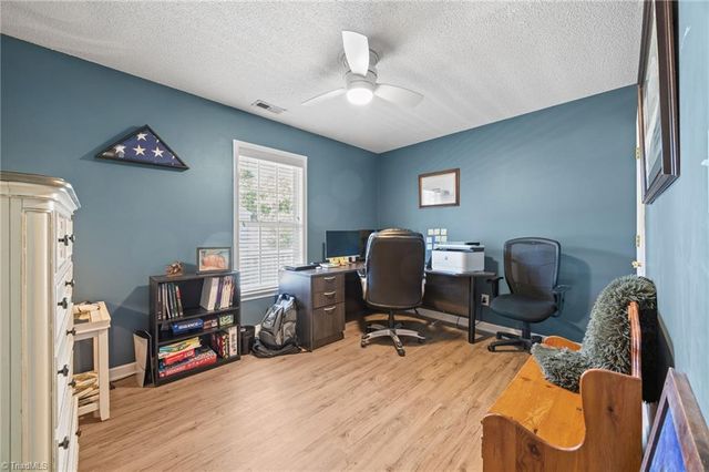 20 Collin Lane, Thomasville, NC 27360