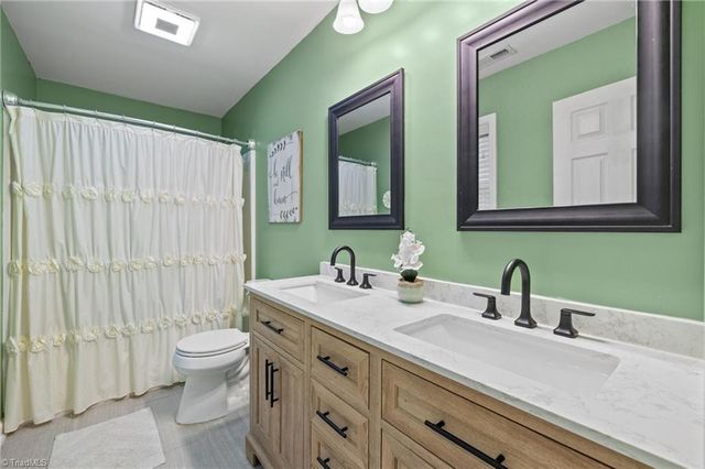 20 Collin Lane, Thomasville, NC 27360