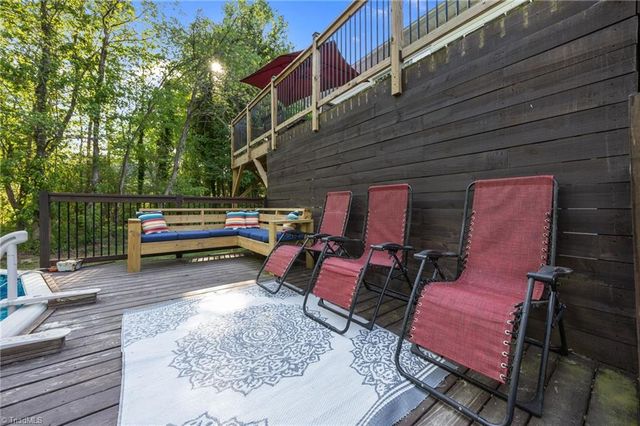 20 Collin Lane, Thomasville, NC 27360