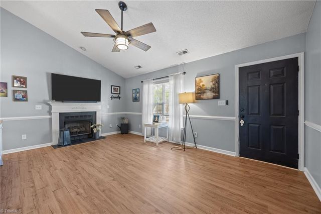 20 Collin Lane, Thomasville, NC 27360