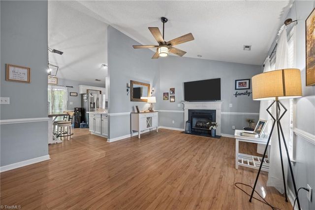 20 Collin Lane, Thomasville, NC 27360