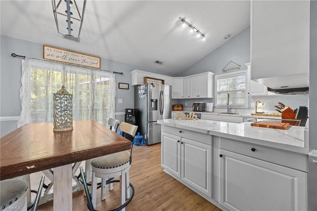 20 Collin Lane, Thomasville, NC 27360