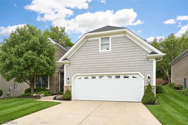 4127 Overbrook Drive, Brecksville, OH 44141
