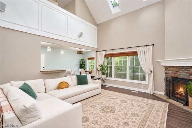 4127 Overbrook Drive, Brecksville, OH 44141