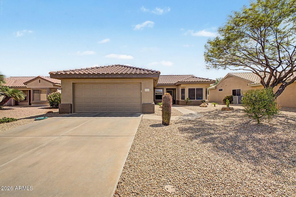 15121 W WOODRIDGE Drive, Surprise, AZ 85374 — exterior