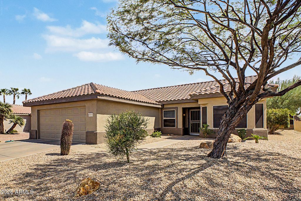 15121 W WOODRIDGE Drive, Surprise, AZ 85374 — photo 2