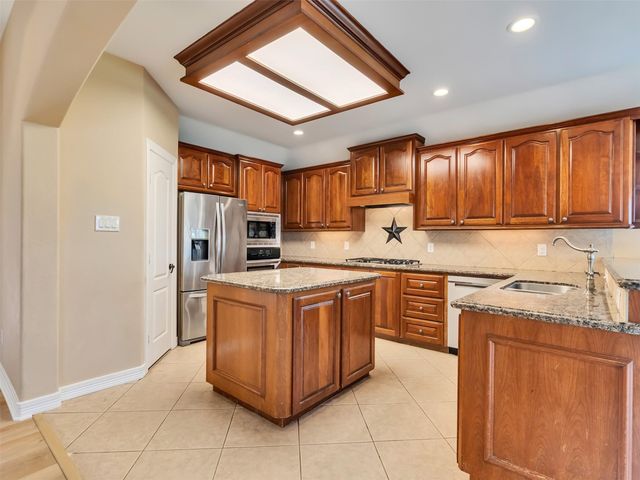 3535 Bayou Forest Drive, La Porte, TX 77571