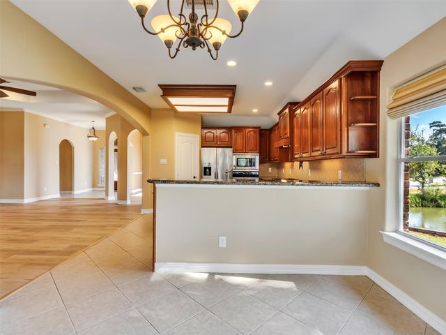 3535 Bayou Forest Drive, La Porte, TX 77571