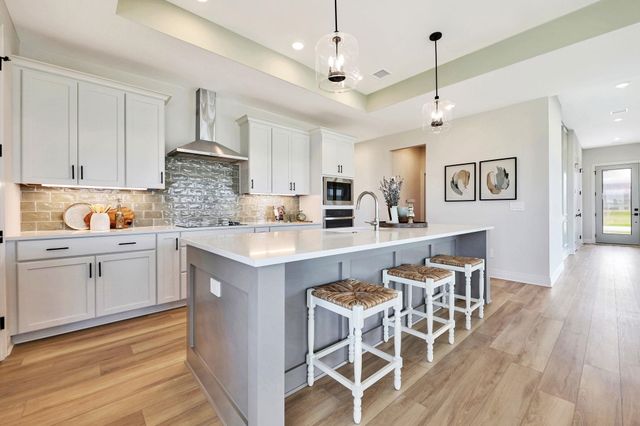 849 N Speyside Cir, Andover, KS 67002