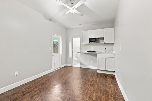 7780 NW 40TH Street A, Davie, FL 33024