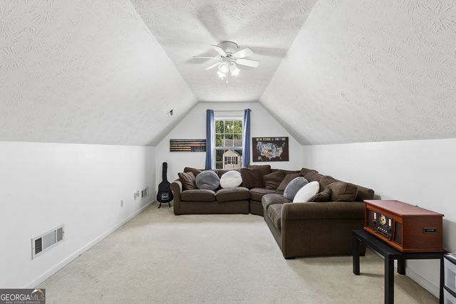 3752 Chesapeake Trace Lane, Flowery Branch, GA 30542