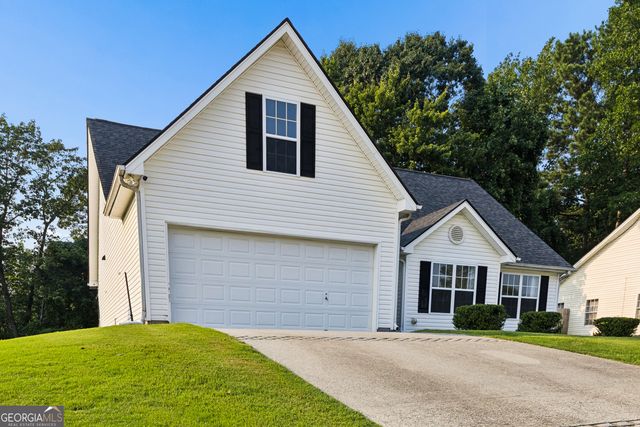 3752 Chesapeake Trace Lane, Flowery Branch, GA 30542