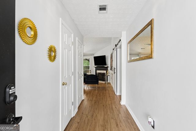 3752 Chesapeake Trace Lane, Flowery Branch, GA 30542
