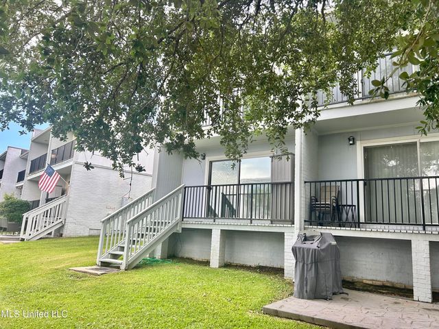 3230 Cumberland Road, 71, Ocean Springs, MS 39564