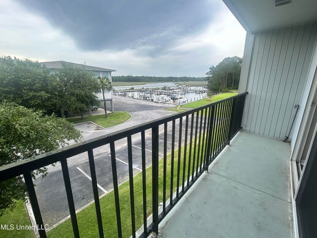 3230 Cumberland Road, 71, Ocean Springs, MS 39564