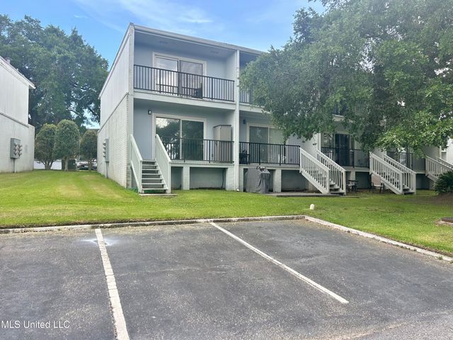 3230 Cumberland Road, 71, Ocean Springs, MS 39564