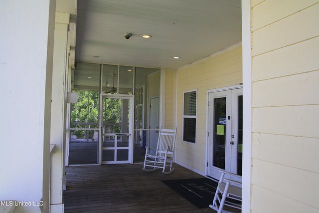 3230 Cumberland Road, 71, Ocean Springs, MS 39564