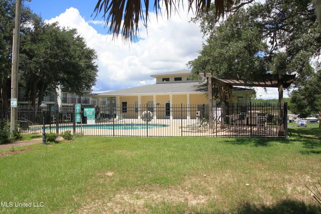 3230 Cumberland Road, 71, Ocean Springs, MS 39564