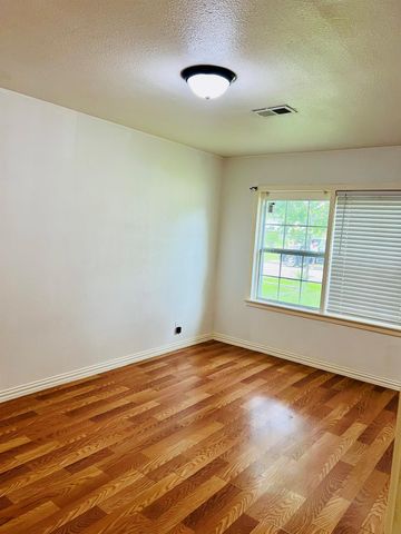7018 Rook Boulevard, Houston, TX 77087
