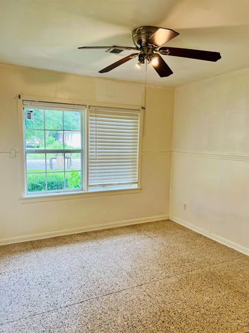 7018 Rook Boulevard, Houston, TX 77087