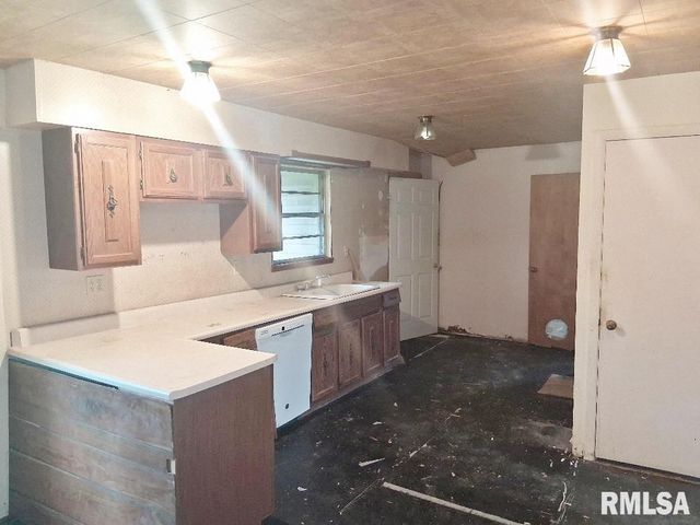 2108 N WINDERMERE Avenue, Peoria, IL 61604