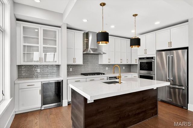 16460 Wildhorse Lake Boulevard 303, Chesterfield, MO 63017