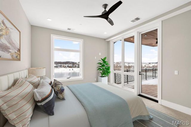 16460 Wildhorse Lake Boulevard 303, Chesterfield, MO 63017