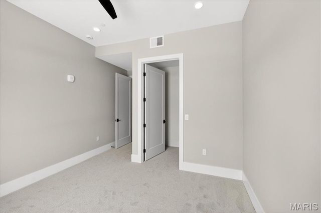 16460 Wildhorse Lake Boulevard 303, Chesterfield, MO 63017