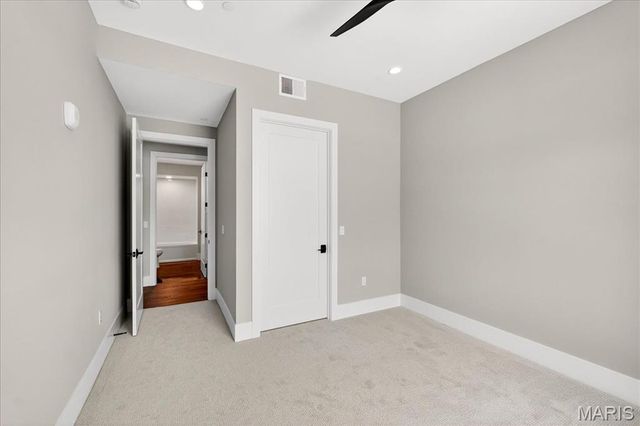 16460 Wildhorse Lake Boulevard 303, Chesterfield, MO 63017