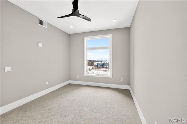 16460 Wildhorse Lake Boulevard 303, Chesterfield, MO 63017