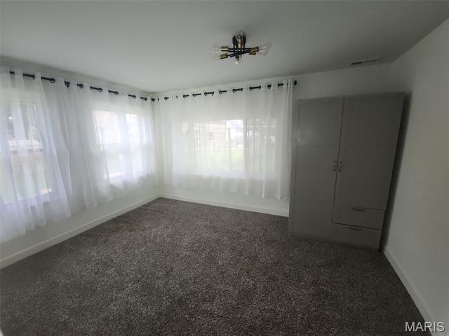 9461 Brenda Avenue, Affton, MO 63123