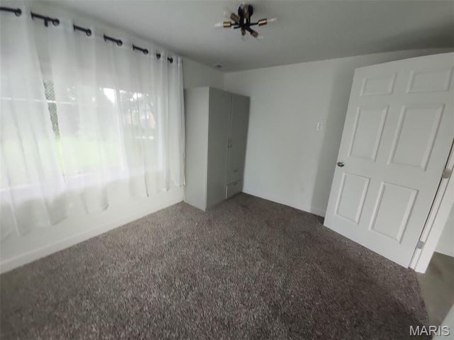 9461 Brenda Avenue, Affton, MO 63123