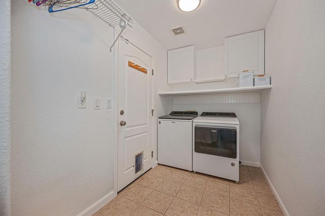 2364 Kinsella Way, Roseville, CA 95747