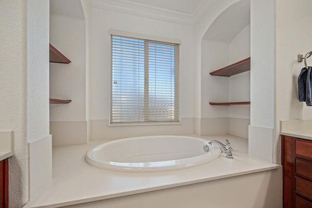 2364 Kinsella Way, Roseville, CA 95747