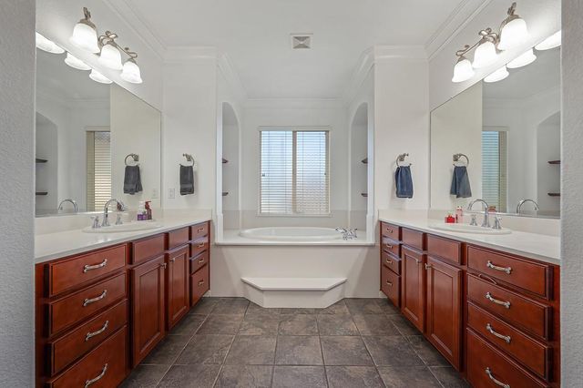 2364 Kinsella Way, Roseville, CA 95747