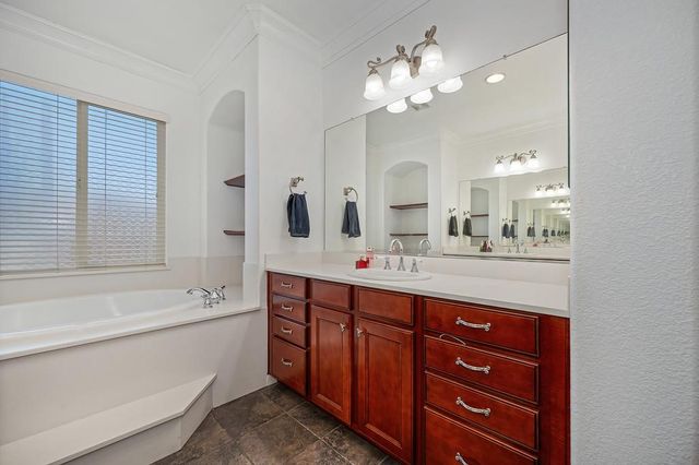 2364 Kinsella Way, Roseville, CA 95747