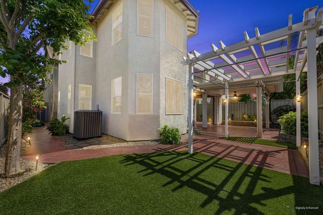 2364 Kinsella Way, Roseville, CA 95747