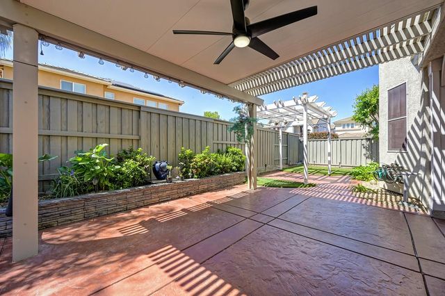 2364 Kinsella Way, Roseville, CA 95747